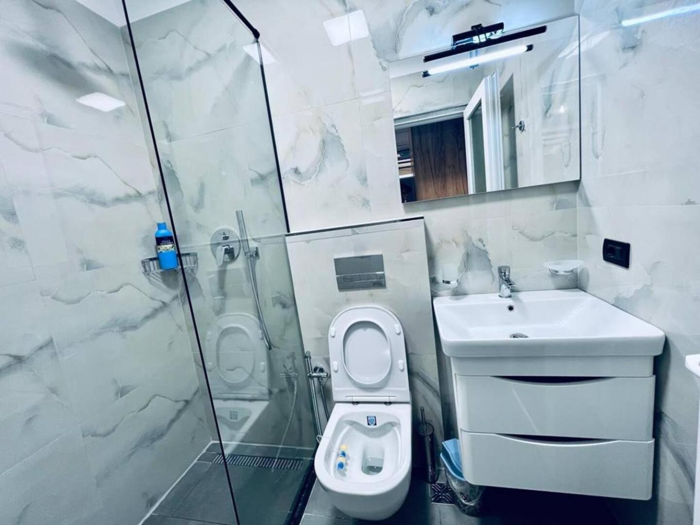 Comfy Studio In City Center Tirana Kamer foto